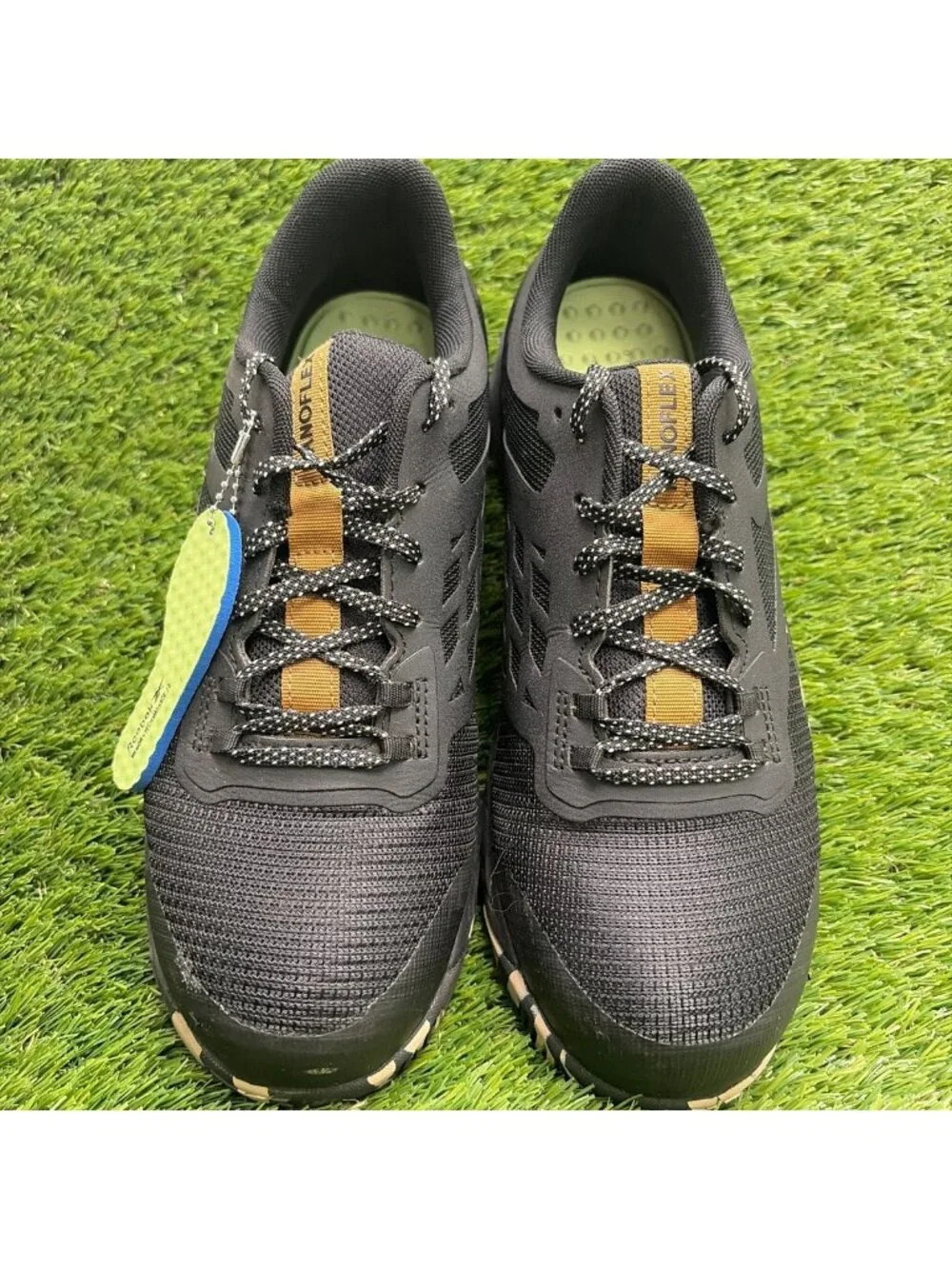 Reebok Nanoflex TR Women Size 9.5D Black Outdoor Composite Toe Safety Work Shoes